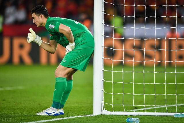 赵继伟22分付豪31+9 辽宁大胜广东总比分2比2